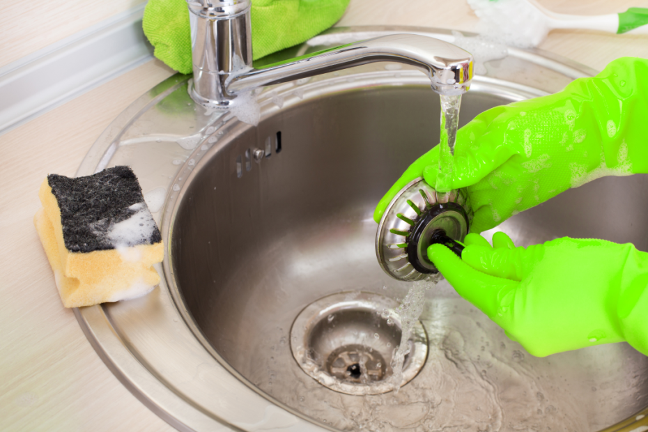 Drain Cleaning Tips to Unclog a Drain